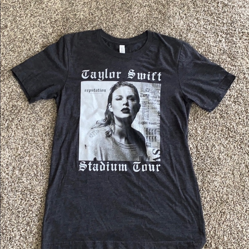 Taylor Swift Reputation Tour T-Shirt